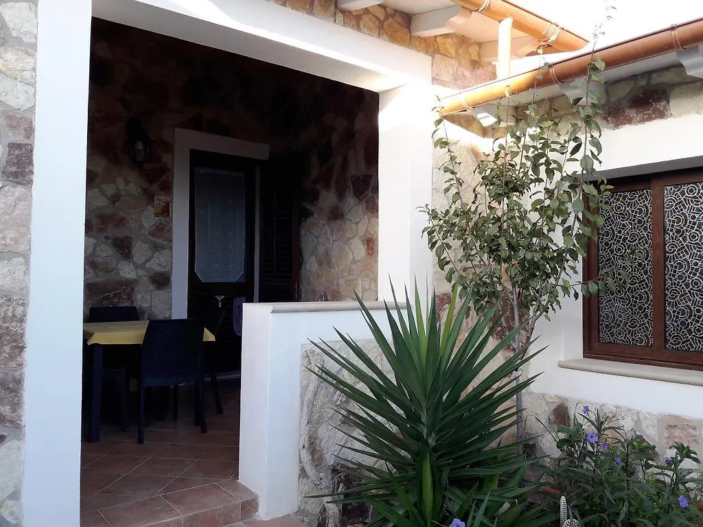 Villa Lucia Lampedusa 0*,