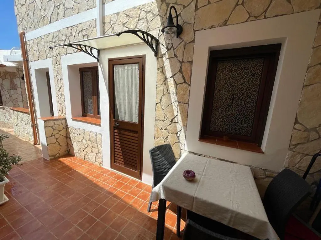 Villa Lucia Lampedusa 0*,  Italia